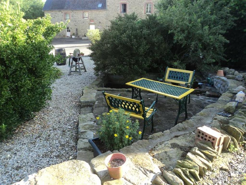 Bed and Breakfast Les Sources Poilley  Exterior foto